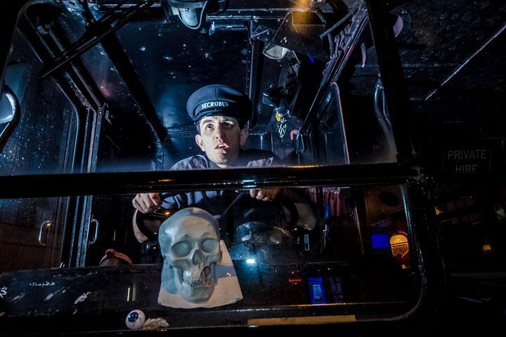 Edinburgh Castle Tickets Compared: Ticket vs Guided vs Royal Edinburgh Ticket (2026) 18 Ghost Bus Tour of Edinburgh