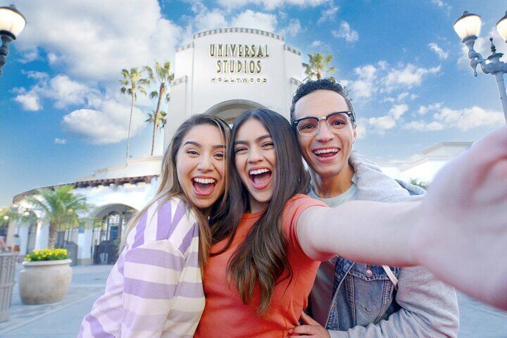 Skip the Line: Express Ticket at Universal Studios Hollywood (2026 Review & Booking Guide) 1 Skip the Line: Express Ticket at Universal Studios Hollywood in Anaheim and Buena Park