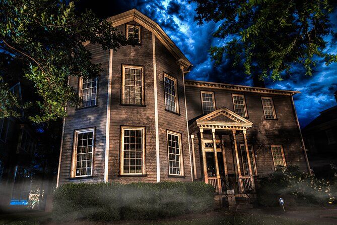 Raleigh Ghosts and Ghouls Hauntings Tour - Raleigh North Carolina