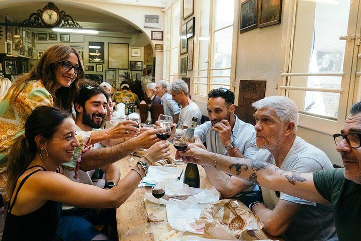Bologna Food Tour: Taste Local Specialties, Pasta, Wine (2026 Review & Booking Guide) 1 Bologna Food Tour: Taste Local Specialties, Pasta, Wine in Bologna