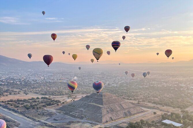멕시코시티 최고의 투어 & 체험 12 Balloon Flight and Transportation from Mexico City Pyramids Tour