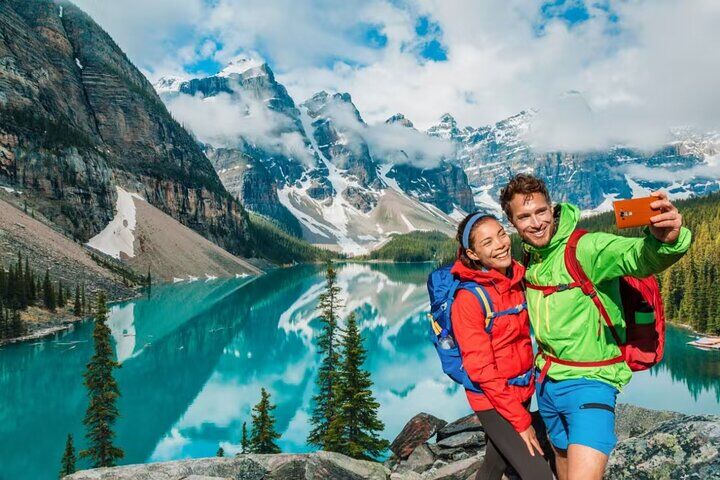 Lake Louise Moraine Lake Day Trip from Banff Calgary Canmore in Banff