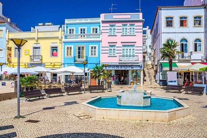 Caves and Dolphin Watching Cruise from Albufeira in Albufeira