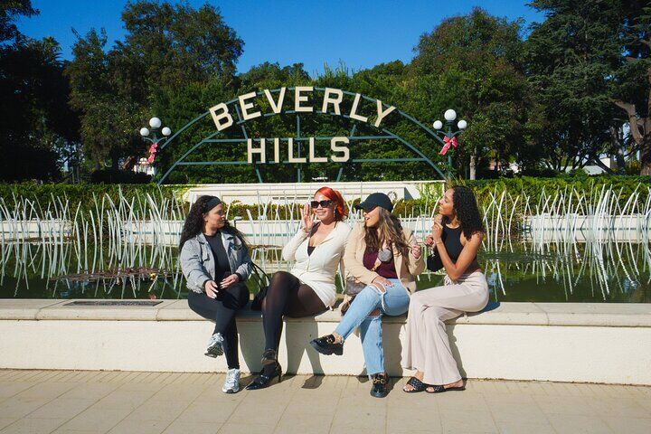 Private vs Small Group Tours in Los Angeles: Which Should You Book? (2026) 10 Best of Los Angeles Guided City Tour with 4 Stops and Free Time