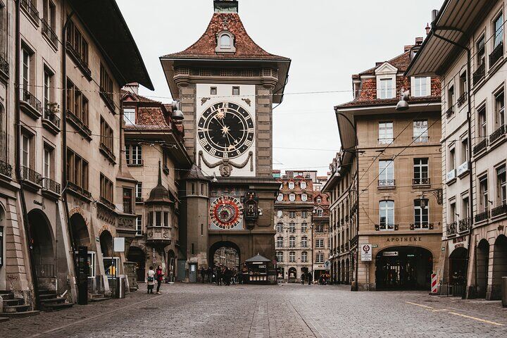 Meilleurs tours et expériences à Bern Switzerland 18 Bern Private Walking Tour with a Local