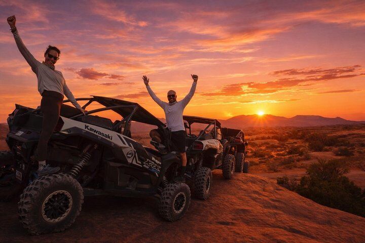 I migliori tour ed esperienze a Moab, Utah 18 BEST! Hell's Revenge U-Drive 4X4 Tour in Moab +Dinosaur Tracks!
