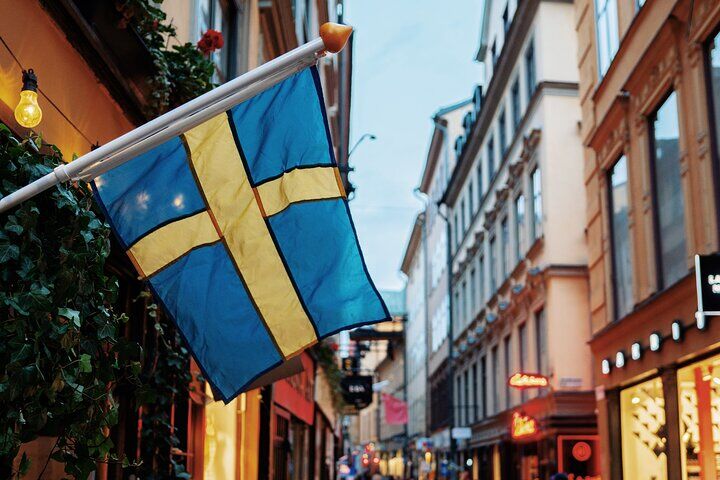 Stockholm Travel Guide: Old Town, Archipelago & Museums (2026) 12 Best of Stockholm: Small Group Walking Tour (Max 10, 3 Hours)