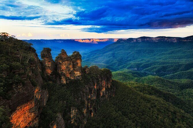 Blue Mountains Day Tour with Scenic World and Wildlife Park Entry