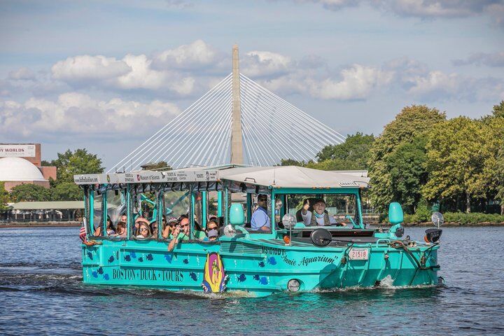 Boston Duck Boat Sightseeing City Tour with Cruise