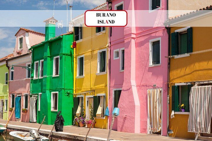 Venice Islands: Murano Glass & Burano Colors-Guided Visit in Venice