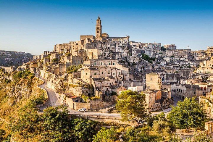 Guided Tour of Matera Sassi in Matera