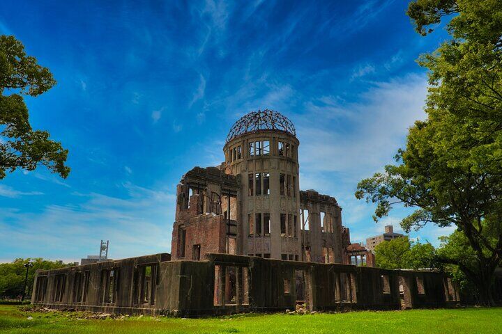 Peaceful Hiroshima & Miyajima UNESCO 1 Day Bus Tour (2026 Review & Booking Guide) 1 Peaceful Hiroshima & Miyajima UNESCO 1 Day Bus Tour in Hiroshima