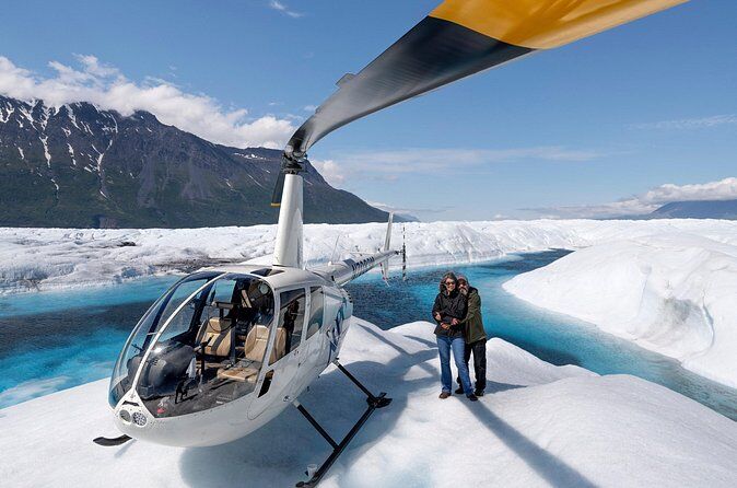 글레이셔 베이(알래스카) 최고의 투어 & 체험 17 Helicopter Sightseeing with Glacier Landing 60 Mins - Glacier Bay Alaska