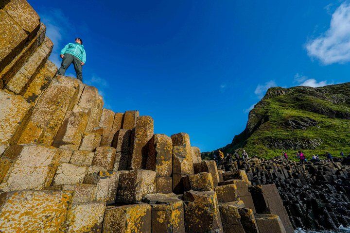Dublin Pass (Go City): Is It Worth It? Prices, Guinness Storehouse & Break-Even (2026) 10 Dublin to Belfast Black Cab: Dunluce Castle and Giant's Causeway