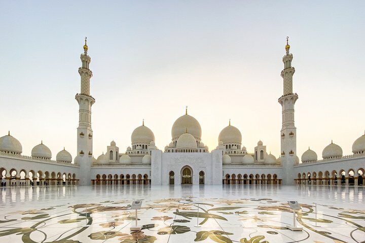 Dubai City Pass: Go City All-Inclusive vs Explorer vs Individual Tickets — Worth It? (2026) 11 Abu Dhabi Premium Guided City Tour with Lunch Included