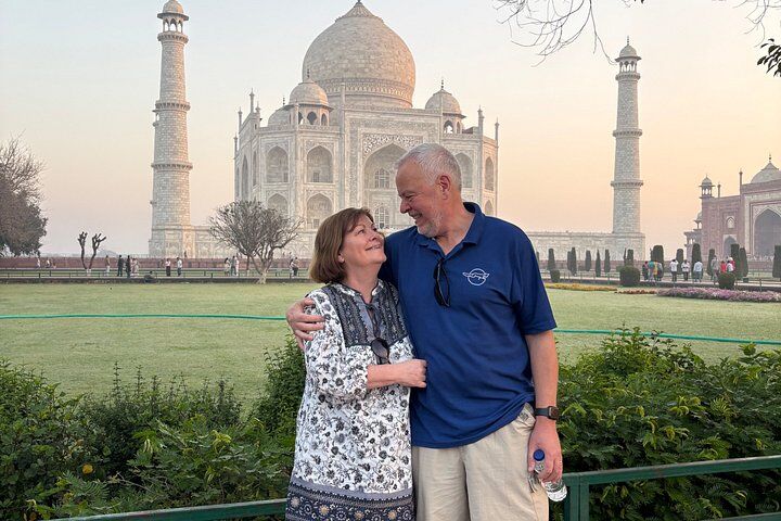 Taj Mahal Tickets Compared: Ticket vs Sunrise Tour vs Day Trip from Delhi (2026) 13 Taj Mahal Sunrise Tour By Car From New Delhi