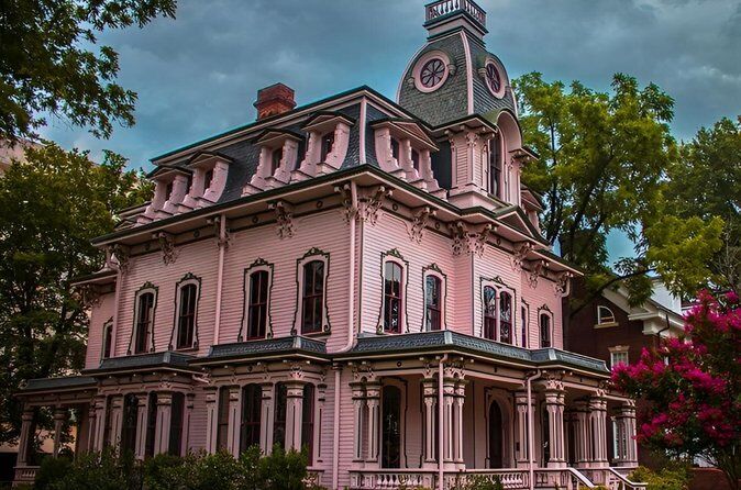 Raleigh Historian Guided Downtown Walking Tour - Raleigh North Carolina