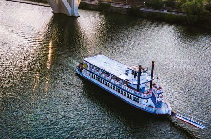 Tennessee River Sightseeing Cruise - Knoxville Tennessee