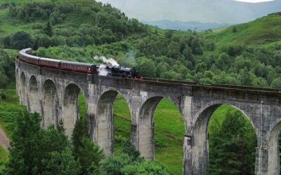 Edinburgh: Glenfinnan Viaduct, Glencoe & Fort William (2026 Review & Booking Guide)