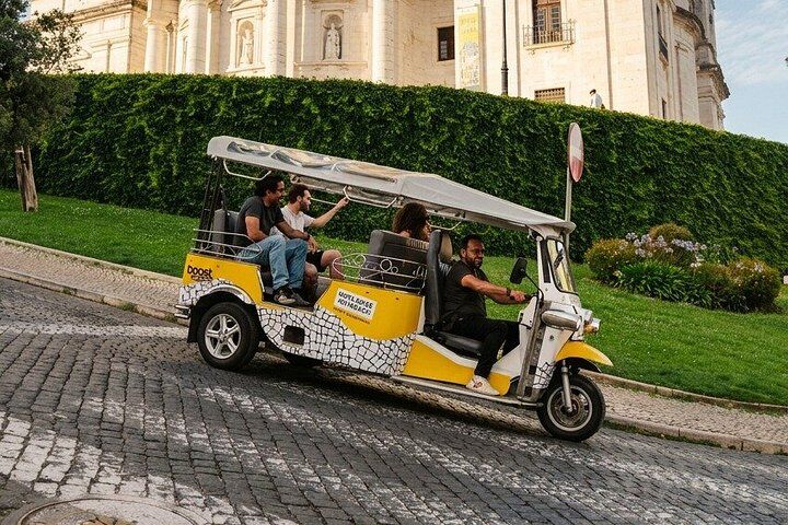 Private Lisbon Sightseeing Tuk-Tuk Tour: Alfama, Belém & More in Lisbon