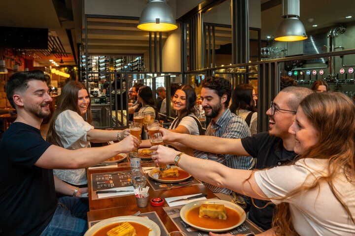 Porto Progressive Dinner Tour with Food & Wine Tastings (2026 Review & Booking Guide) 1 Porto Progressive Dinner Tour with Food & Wine Tastings in Porto