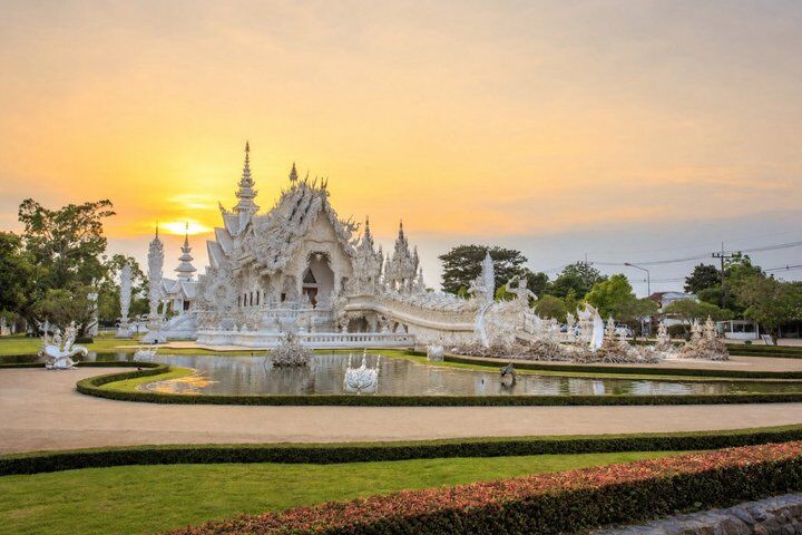 Things to Do in Chiang Mai with Kids: A Family Guide (2026) 12 Chiang Rai White Temple, Blue Temple and more from Chiang Mai