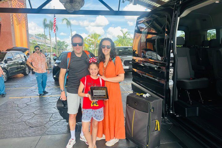 MCO airport to Orlando City Center: Transfer Options (2026) 8 Private Orlando Airport Transfer to Disney Resort Area