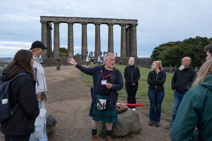 Things to Do in Edinburgh at Night: Best Evening Activities (2026) 11 Edinburgh Darkside Ghost Tour of Mysteries and Murder and Legends