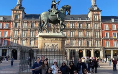 Madrid Essential: Historic Center, Plaza Mayor & Royal Palace (2026 Review & Booking Guide)