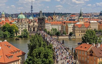 Charles Bridge Prague: History, Highlights and Visitor Tips