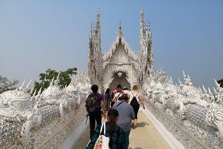 Chiang Rai Day Trip from Chiang Mai City with Golden Triangle