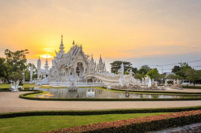 Chiang Rai Temples Small Group Tour White Temple Blue Temple and Black House