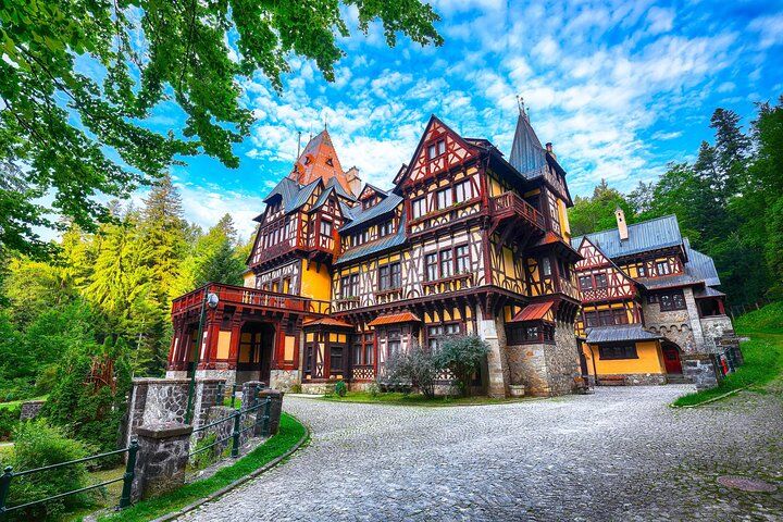 Transylvania and Dracula Castle Full Day Tour from Bucharest (2026 Review & Booking Guide) 1 Transylvania and Dracula Castle Full Day Tour from Bucharest in Bucharest