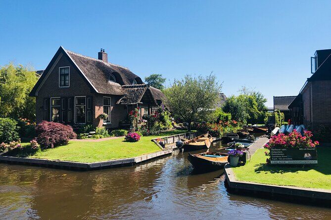 Meilleurs tours et expériences à Giethoorn Netherlands 31 Day Trip to Zaanse Schans and Giethoorn Small Group Max 8 Persons - Giethoorn Netherlands