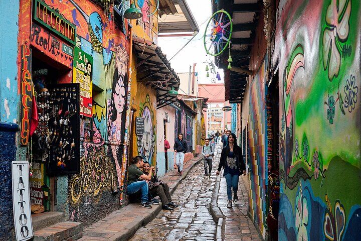 Bogota Travel Guide: Best Tours, Sights and How to Plan Your Trip 3 Private City Tour Bogota + Monserrate, Gold, Botero and Candelaria.