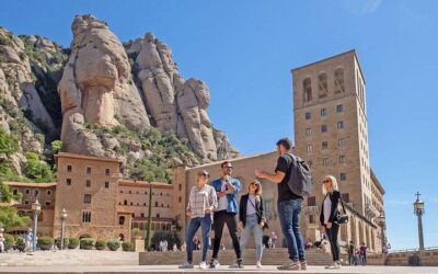 Park Guell and Sagrada Familia Tour with Skip the Line Tickets (2026 Review & Booking Guide)