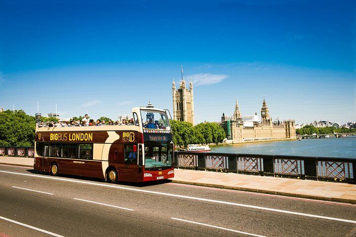 Stonehenge, Windsor Castle and Bath Full Day Guided Tour (2026 Review & Booking Guide) 1 Stonehenge, Windsor Castle and Bath Full Day Guided Tour in London