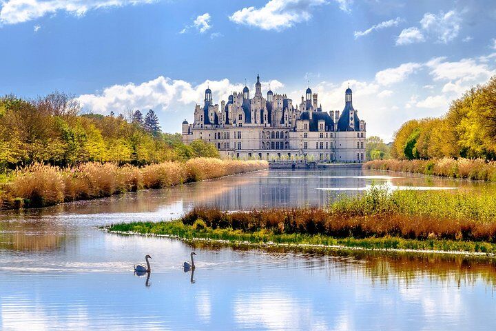Louvre Museum Essential Guided Tour Semi Private 6 GUESTS MAX in Paris