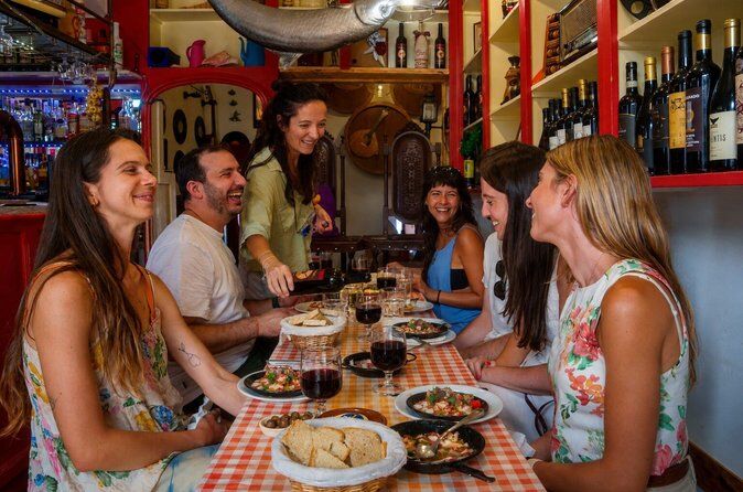 리스본(포르투갈) 추천 투어 및 체험 13 Eats Street Art and Undiscovered Lisbon Food Tour