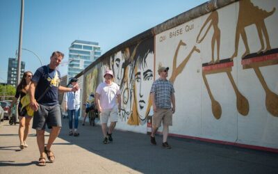 Cold War, Berlin Wall, Spies and the East Side Gallery (2026 Review & Booking Guide)