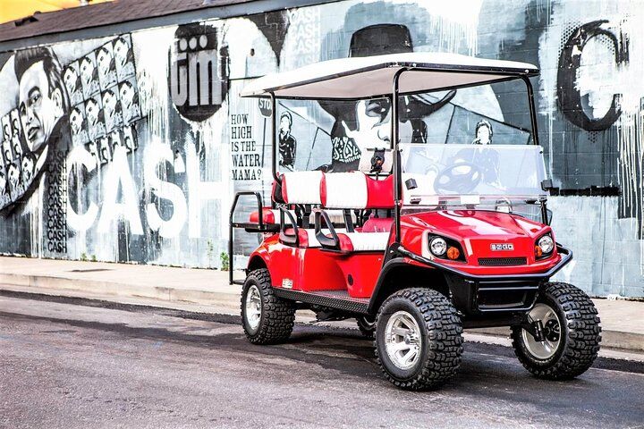 Explore the City of Nashville Sightseeing Tour by Golf Cart