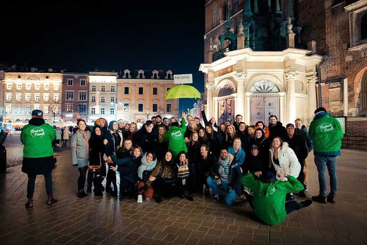 Pub Crawl + Unlimited Drinks + VIP entry + Drinking Games in Krakow