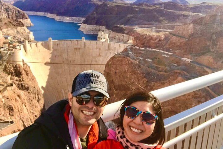 Ultimate VIP Hoover Dam Tour from Las Vegas with Lunch (2026 Review & Booking Guide) 1 Ultimate VIP Hoover Dam Tour from Las Vegas with Lunch in Las Vegas