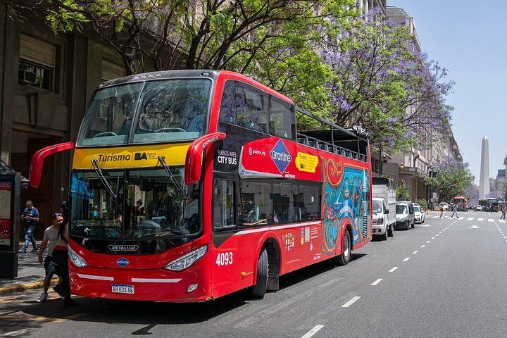 Buenos Aires Hop-On Hop-Off Bus, Free Walking Tours (2026 Review & Booking Guide) 1 Buenos Aires Hop-On Hop-Off Bus, Free Walking Tours in Buenos Aires