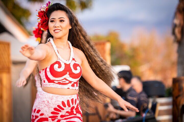 Maui: Original Sunset Cruise with Open Bar from Ka’anapali Beach in Maui