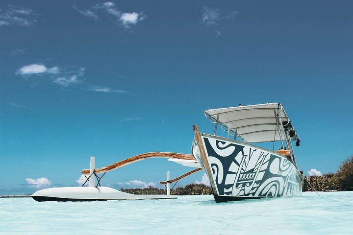 Bora Bora Travel Guide: Mount Otemanu, Overwater Bungalows & Lagoon Snorkeling (2026) 7 Full Day Lagoon Group Tour in Bora Bora with Lunch