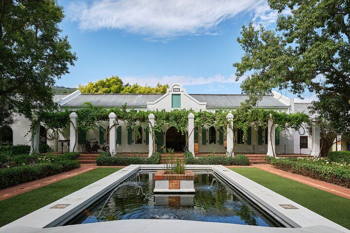 ステレンボッシュのおすすめツアー&体験 13 From CapeTown: Stellenbosch Half Day Wine Tour