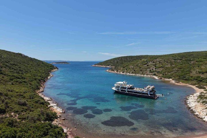 Los mejores tours y experiencias en Çeşme, Turquía 17 From Izmir Full Day Boat Tour of Cesme with Mediterranean Lunch