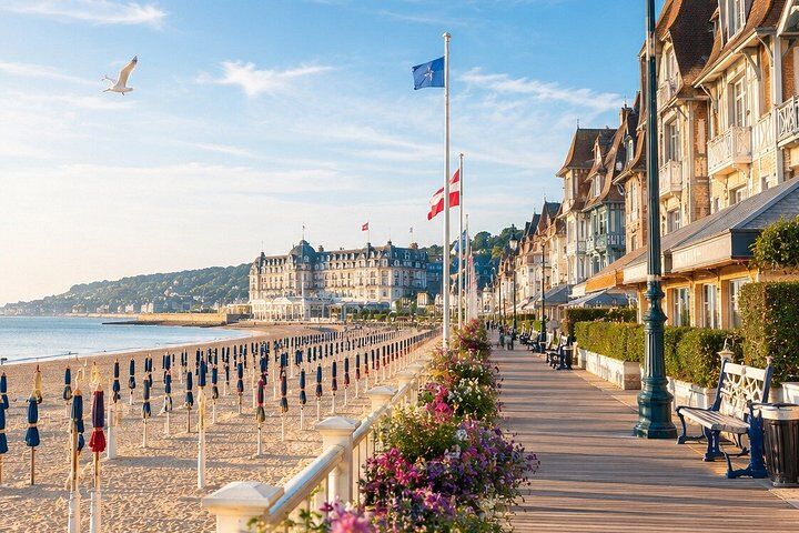 From Le Havre Port: Honfleur & Deauville Shore Excursion