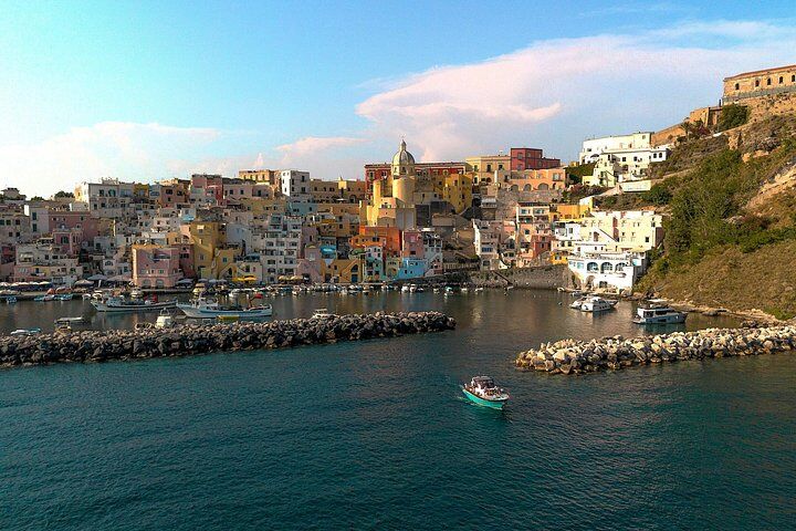Full-Day Boat Tour to Ischia and Procida from Naples